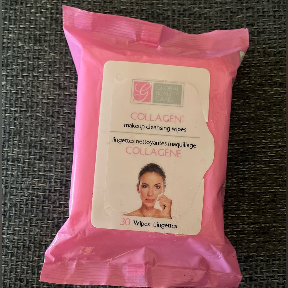 Global Beauty Brand Makeup Cleaning Wipes 30 Counts